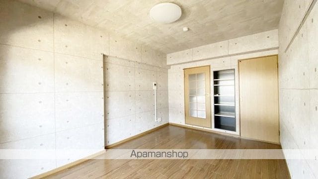 ルナ国体町の内装写真