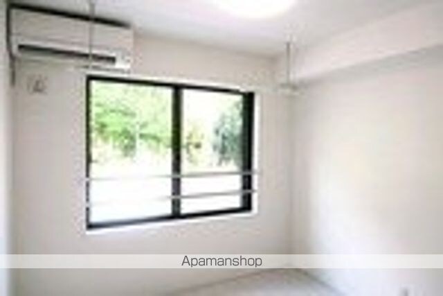 Ｔ’ｓ　Ｃｕｏｒｅ赤羽志茂[1R/15.82m2]のリビング・居間1