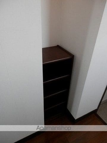 オーエスコーポ蔵前の内装写真