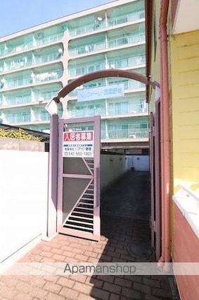 ベルフォーレ武蔵野台[1DK/27m2]のエントランス2