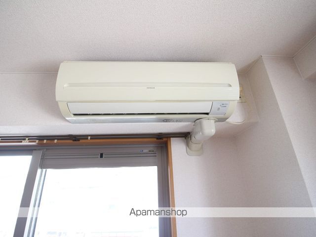 ESTRISAIAの内装写真