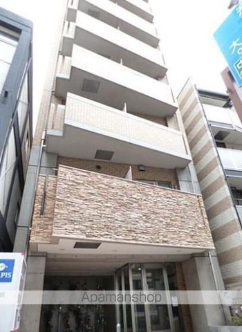 スカイコート駒沢大学の玄関写真