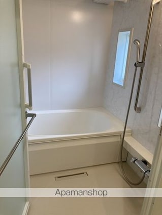 ｄｗｅｌｌ上北沢　Ａ棟[2LDK/61.25m2]のバス