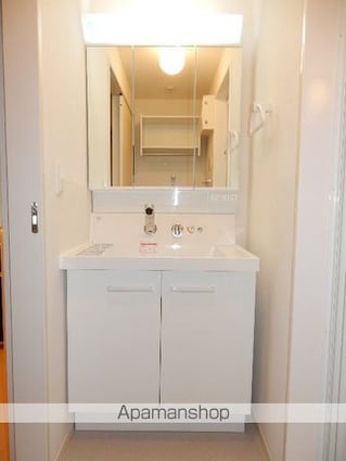 イヴェール[1LDK/40.18m2]の洗面所