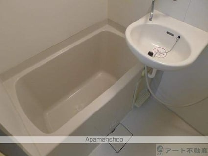 セレニテ本町[1K/24.08m2]のバス