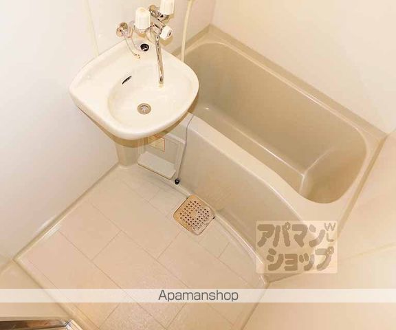レオパレス勧修寺の内装写真