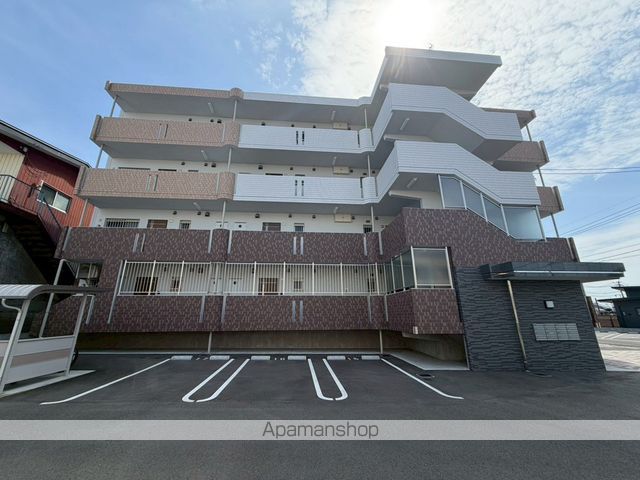 ルミナス下川東の外観写真
