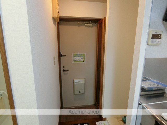 R−1TOKURAの内装写真