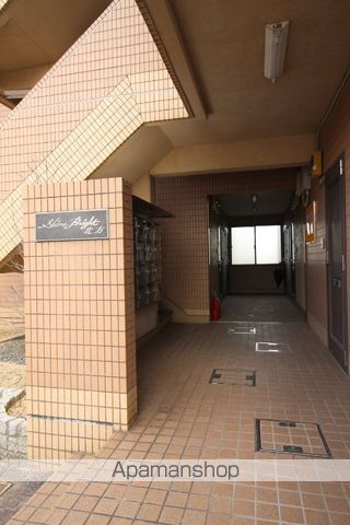シャインブライト北方の玄関写真