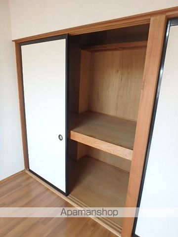 メゾンイワタAの内装写真
