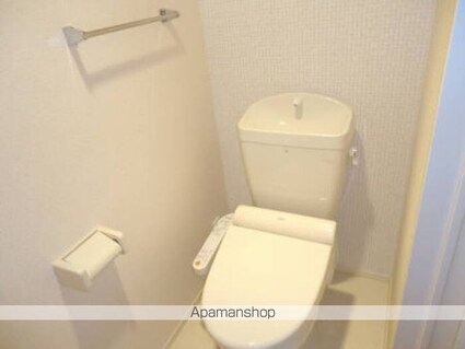 ヴィラ・ラシュレ　Ｂ棟[3LDK/77.77m2]のトイレ