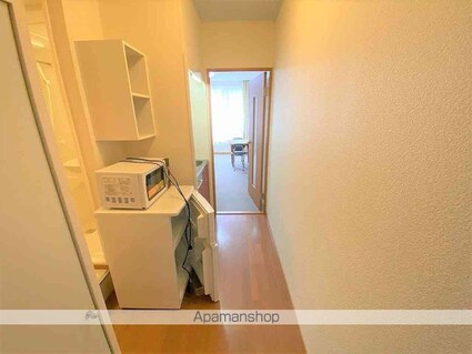 レオパレス東屋形[1K/23.18m2]の玄関