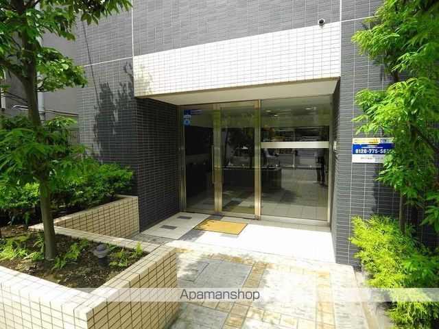 プライムアーバン本駒込の玄関写真