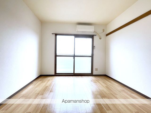 グランドゥールIIIの内装写真