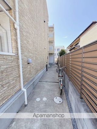 リブリ・エルミタージュ[1K/26.08m2]のエントランス