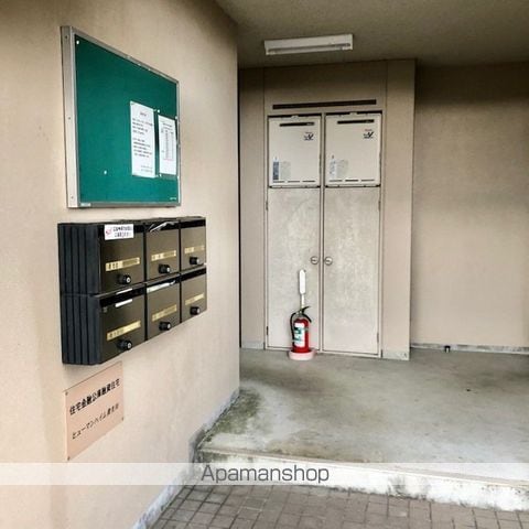 ヒューマンハイム貴生川の玄関写真