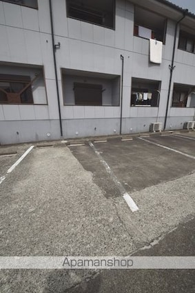 ガーデンパーク[3DK/59m2]の駐車場