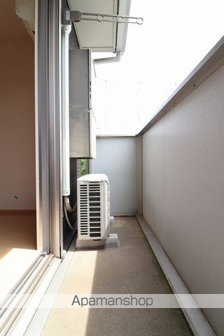 アクシスの内装写真