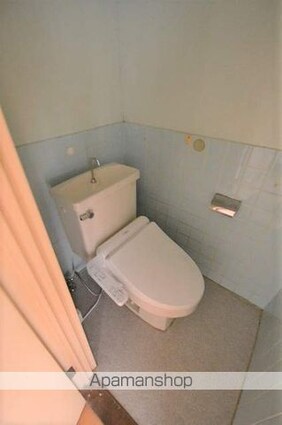 広島県広島市南区宇品神田３丁目[3LDK/58.86m2]のトイレ