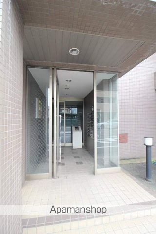 アーバンハイム小橋の玄関写真