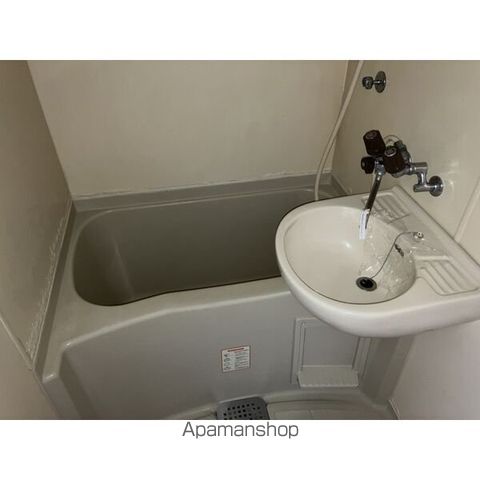 セントラルハイツ滝川の内装写真