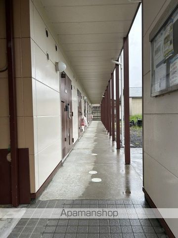 レオパレスoasisの玄関写真