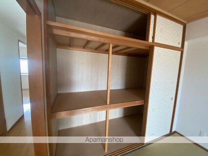 アルファパーク屋島四番館[3LDK/75.92m2]の収納