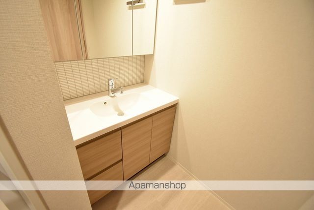 シーズンフラッツ青葉通一番町の内装写真