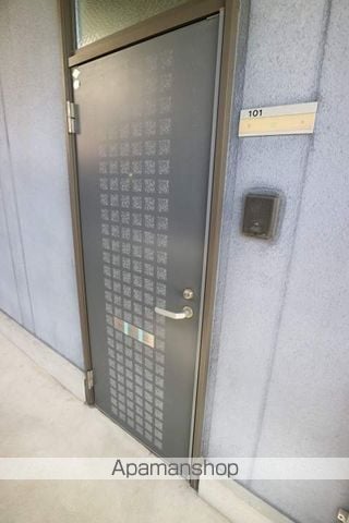 ラフィーネ華城の玄関写真