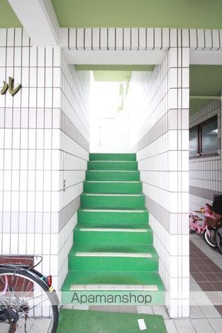 美笠ビルの玄関写真