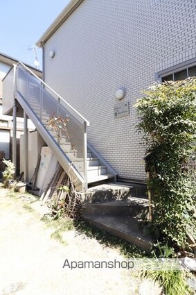 Ａｃｏｒｎ＆Ｓｕｎｆｌｏｗｅｒ[1K/26.67m2]のエントランス