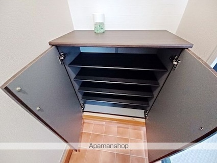 グレース安曇野[1LDK/42.6m2]の玄関