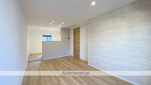 フレグランス 96の内装写真
