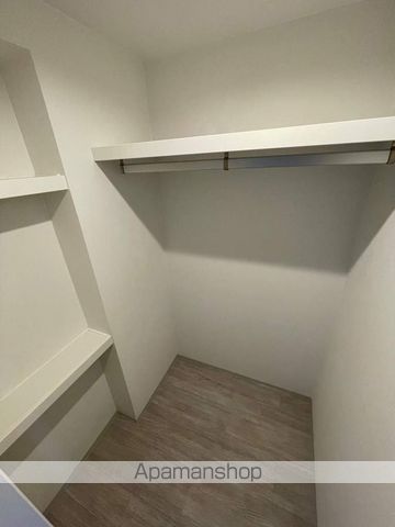 カレッジヒルズEの内装写真