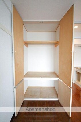 メゾンファミーユ[1R/18.9m2]の収納