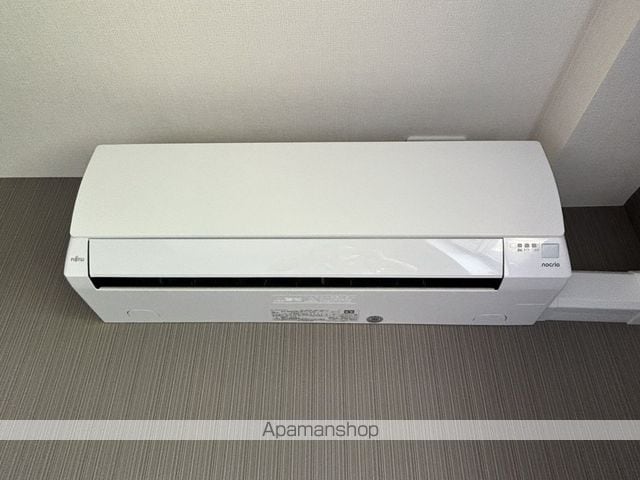 CLOCHETTEの内装写真