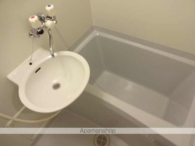 レオパレス虹の内装写真