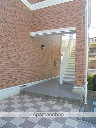 パルテールⅠ[1R/25.25m2]のエントランス