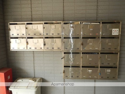 神奈川県横浜市鶴見区馬場３丁目[1R/16m2]の共用部3