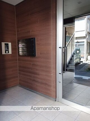 クレスト大島[1K/27.38m2]のエントランス