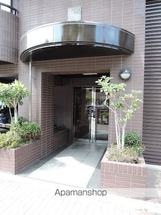 ヴィアーレＭ[2K/41.01m2]のエントランス2