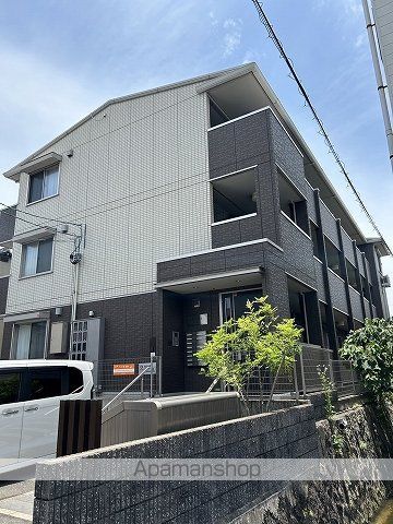 可部線 安芸長束駅 徒歩10分 3階建 築13年の外観写真