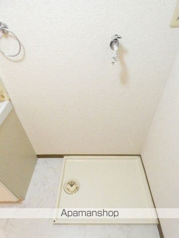 SURPLUS睦の内装写真
