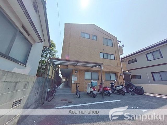 J・S・T第2ビルの外観写真