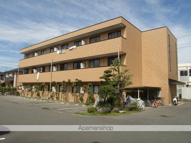 マンション紫雲Eの外観写真