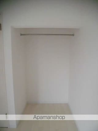 エクストリーム新在家ＡＢ棟[1K/22.68m2]の収納