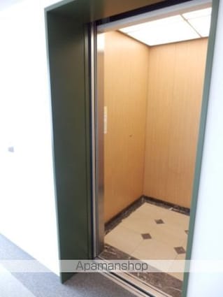 ブリリアタワー東京[3LDK/96.27m2]の共用部7