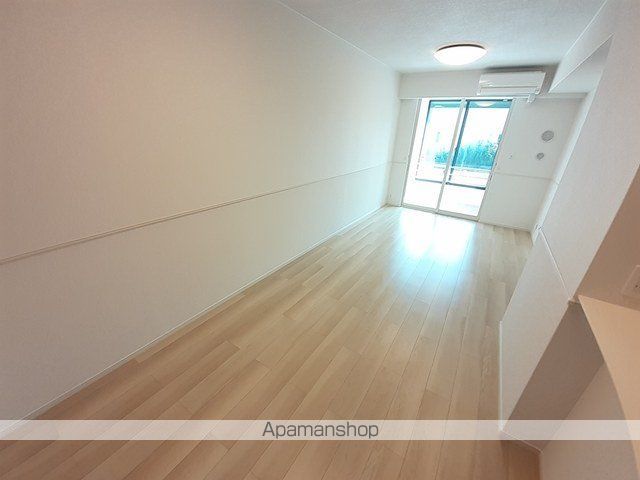 バンブー ニン Aの内装写真