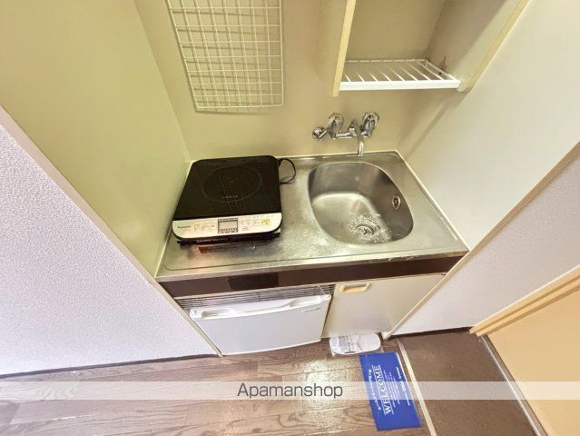 フォレスト高畑マンションの内装写真