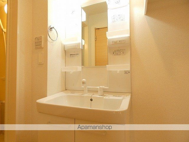 サラスバティ Aの内装写真